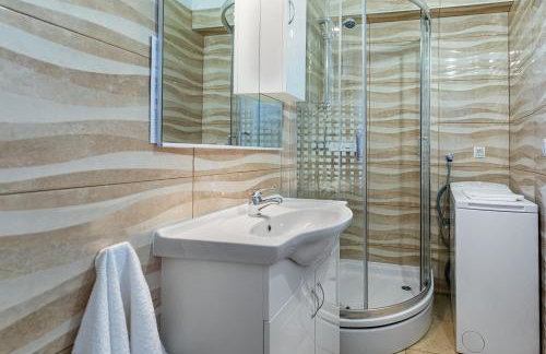 Apartman David s bazenom i jakuzijem - Foto 43