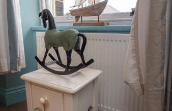 Pebble Cottage by Coast & Country Stays - Photo 34