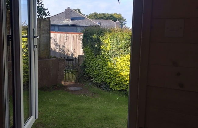 Beautiful and Cosy Garden Pod Saintives - Foto 39