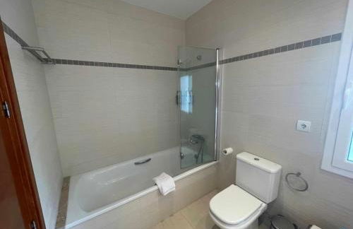 Villa Farell just in front of the sea - Foto 40