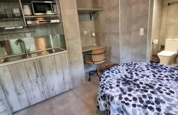 Poolside apt in the pines, steps from the Sea - Foto 8