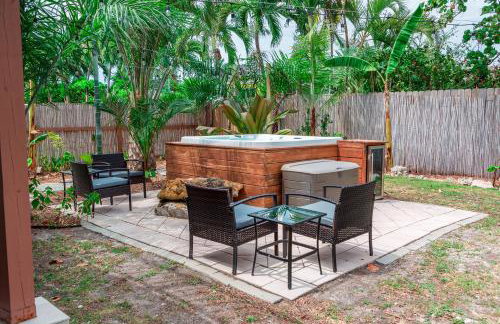 Near Beach Hot Tub Pet-Friendly - Foto 15