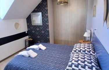 La Tour Des Quatre Chemins - Foto 1