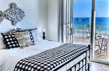 Barefoot Bliss - beachfront condo - sleeps 12 - Foto 39