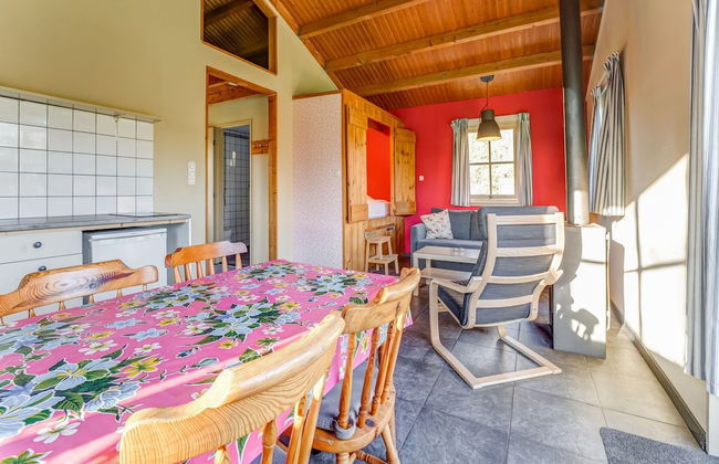 Charming Vacation Home With Terrace - Photo 20