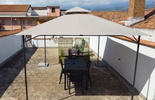 Casa Vacanza da Zero - Terrazza Etna a 5' dal Mare - Foto 15