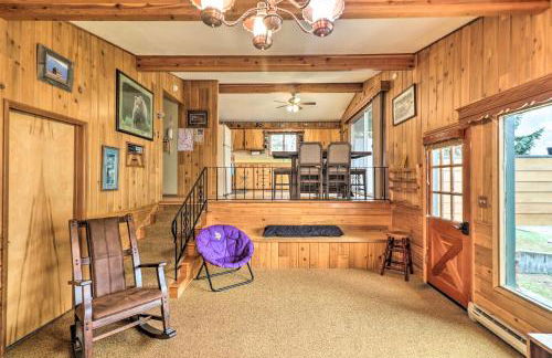 Flathead Lake Waterfront Cabin with Dock and Kayaks - Foto 6