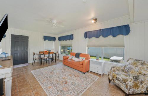 Private Pool and 3BR Family Fun Home with Gazebo - Foto 45
