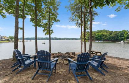 Pool • Hot Tub • Game Room • Fire Pit • Lakefront Paradise Pointe by AvantStay - Foto 124