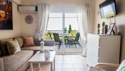 Lovely Apartment Next to the Sea Lygia Korinthias - Foto 1