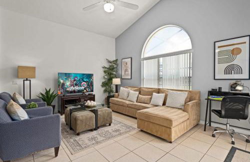 618 - Fabulous Light Bright 4 Bed Pool Home - Foto 19