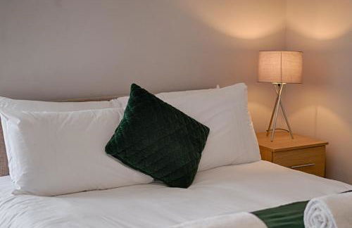 Double Room - Kitchen - Parking - Near Shops - Foto 8