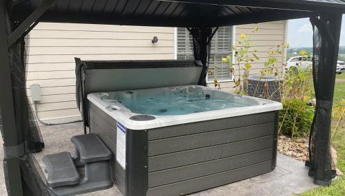 Deep Creek Retreat Hot Tub 85 inchTV all one level - Foto 2