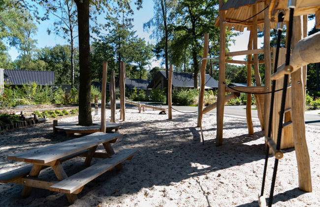 Eco Villa in Latour by Scenic Pond - Photo 18