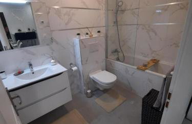 Suite Jacuzzi Giverny Paris - Foto 42