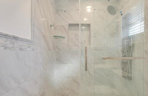 Walk to Shops and Eats, 3 Mi to Beach! Hollywood Gem - Photo 15