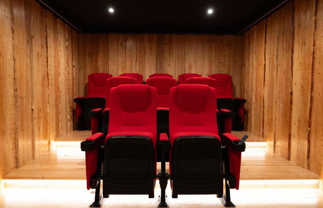 Comfortable House With hot tub - Photo 19