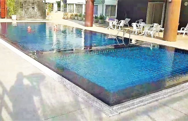 Jomtien Thip Condotel - Foto 14