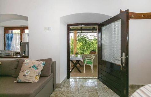 1 Bedroom Pet Friendly Home In Zagorje - Foto 17