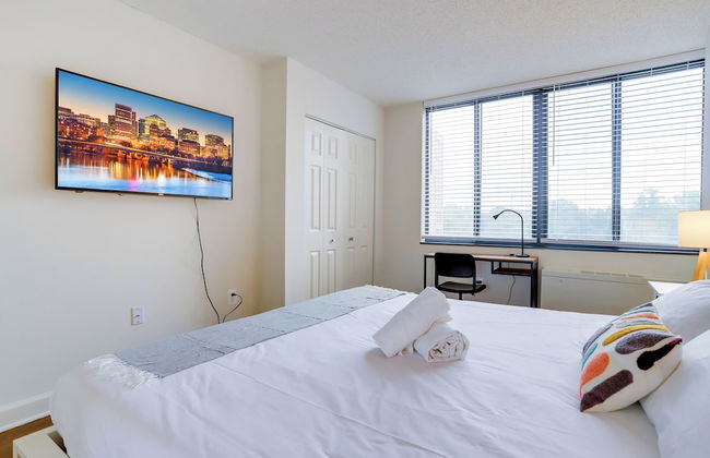 Metro-Friendly DC Apartments - Photo 26