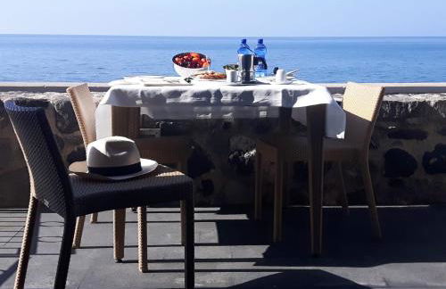 NerOssidiana sul mare di Lipari - Foto 3