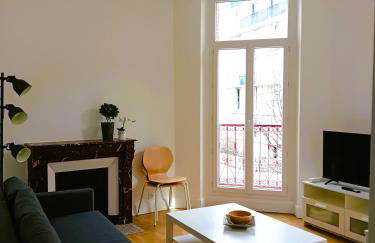 102 - Appart rénové avec grand salon et 1 chambre - Tram et Clinique Mutualiste à 1 min - Foto 11