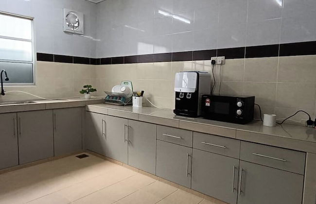 Ipoh Garden East Homestay by Grab A Stay - Foto 16