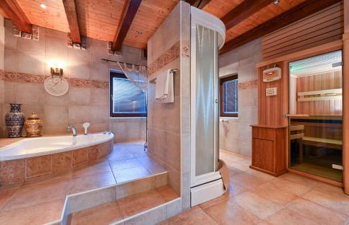 Cozy Home In Cakovec With Sauna - Foto 25