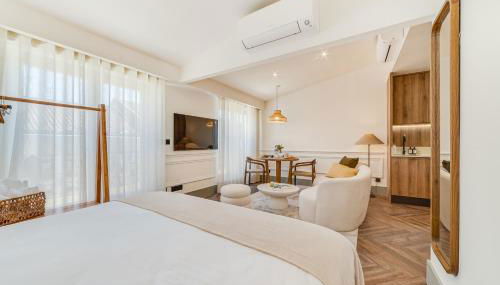 Hygge House Downtown - Photo 4, wardrobe