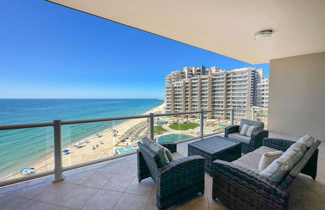 Beach Bliss Retreat 2BR Beachfront Condo - Foto 3