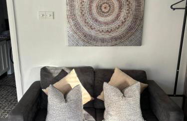 Brighton Bungalow Spacious 3BR, contractor friendly, close to University & near AMEX Stadium, parking,free WIFI,Garden & BBQ, Mobility challenged friendly - Foto 18