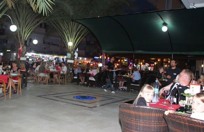 Sailor Apart Hotel - Photo 56