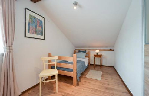 3 Bedroom Beautiful Home In Novi Marof - Foto 32