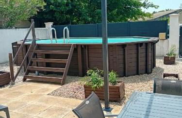 Provencal-style villa - Photo 11