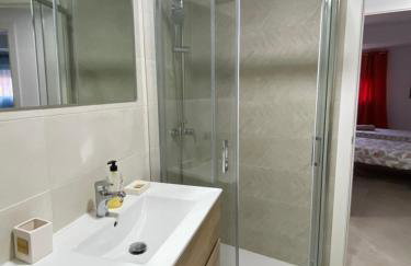 Apartamento con vistas a la Playa con Ascensor y WIFI 9 pax - Foto 40