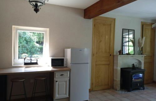 Gite meublé avec étang en lisière de forêt. - Photo 25