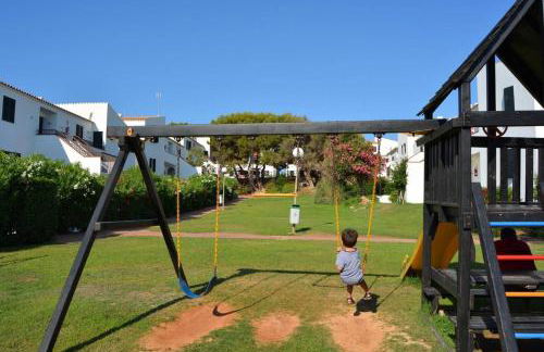 Vistas al mar y la piscina - Foto 26