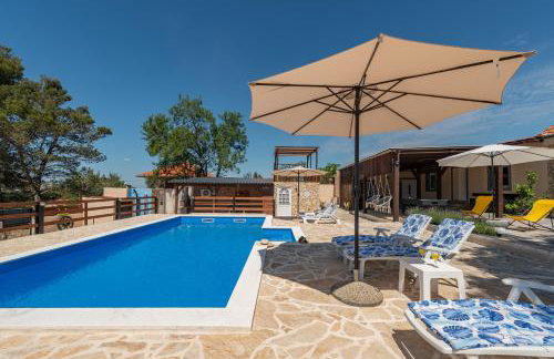 Holiday Home Burgija with pool - Foto 10