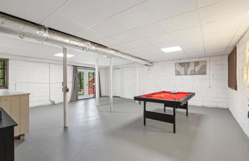 Large House Near Truist Field 15 mins to ATL and Six Flags - Foto 13