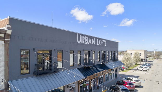 Downtown Urban Loft above Restaurants #8 - Foto 2, Imagen principal