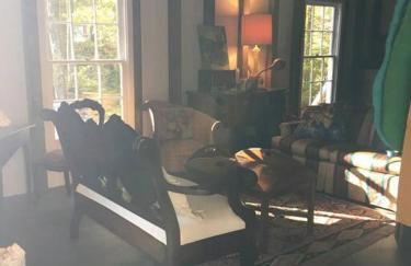 Historic Farmhouse by Nature Preserve - Foto 21