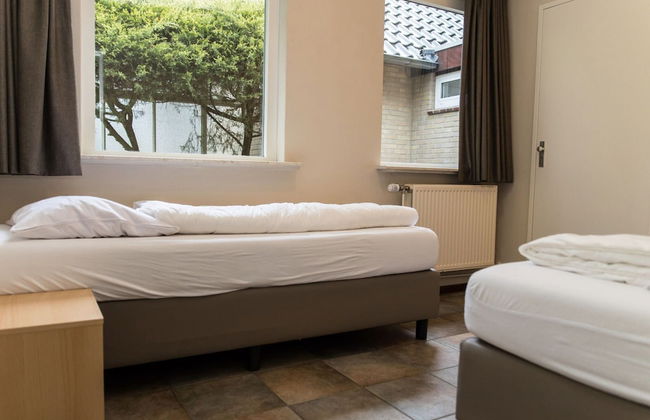 Holiday Home in Gelderland Near Nature Trails - Photo 2