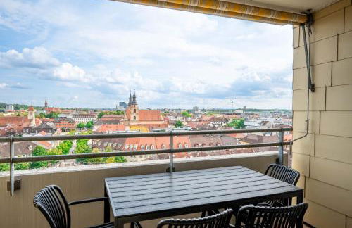 Malu Rooms - Über den Dächern der Stadt, Zentrum, Parkhaus, Panorama, Terrasse, höchste FeWo der Stadt - Foto 6