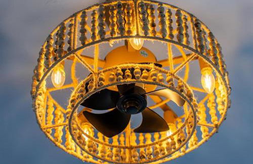 Coastal Haven Minutes From Beaches and Downtown - Foto 7