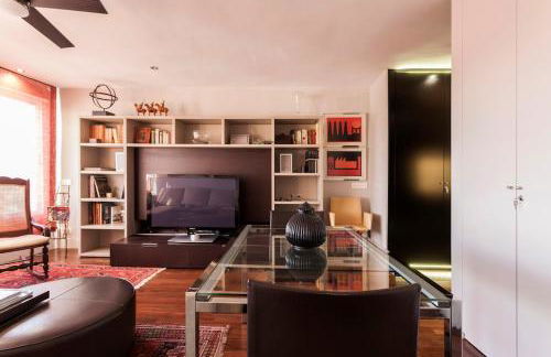 By Plaza de España overlooking Parque María Luisa - Foto 7