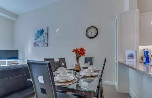 Heaven on Washington Fully Furnished Apartments - Foto 8