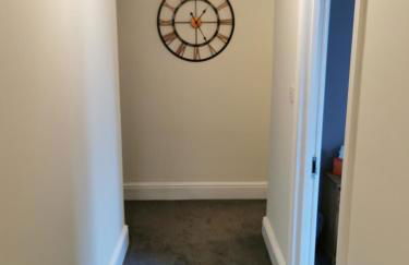 Family Friendly I Pets Welcome I Short Walk to Railway Station I 10min Drive to Safari Park - Foto 21