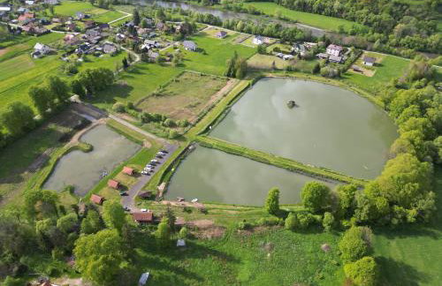 Domki wędkarskie nad Stawami Pirania - Foto 58