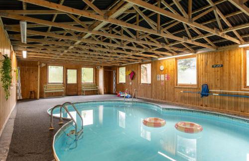 Family Cotswolds Cottage Farm Stay - The Smythy - Foto 72