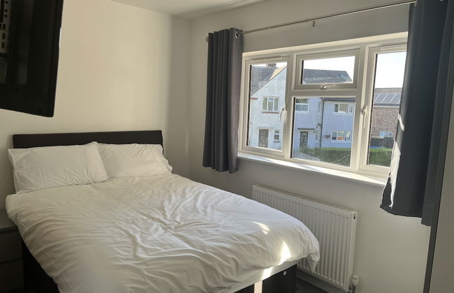 House - Sleeps 14, Onsite Parking & Pets Allowed - Foto 7